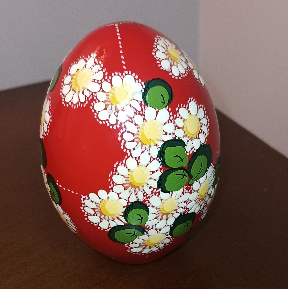 Red Decorative Easter Egg with Floral Design Hand Made‎ Poland - Picture 3 of 5